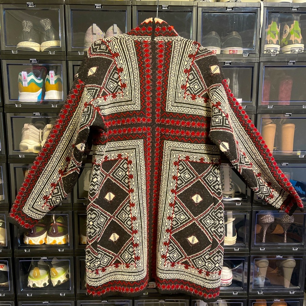 Aztec design cardigan.